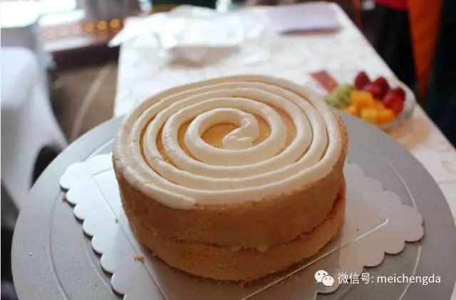 美成達母親節(jié)烘焙DIY活動圓滿舉辦